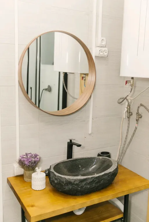 Новый двухэтажный дом в заповедной лесной зоне