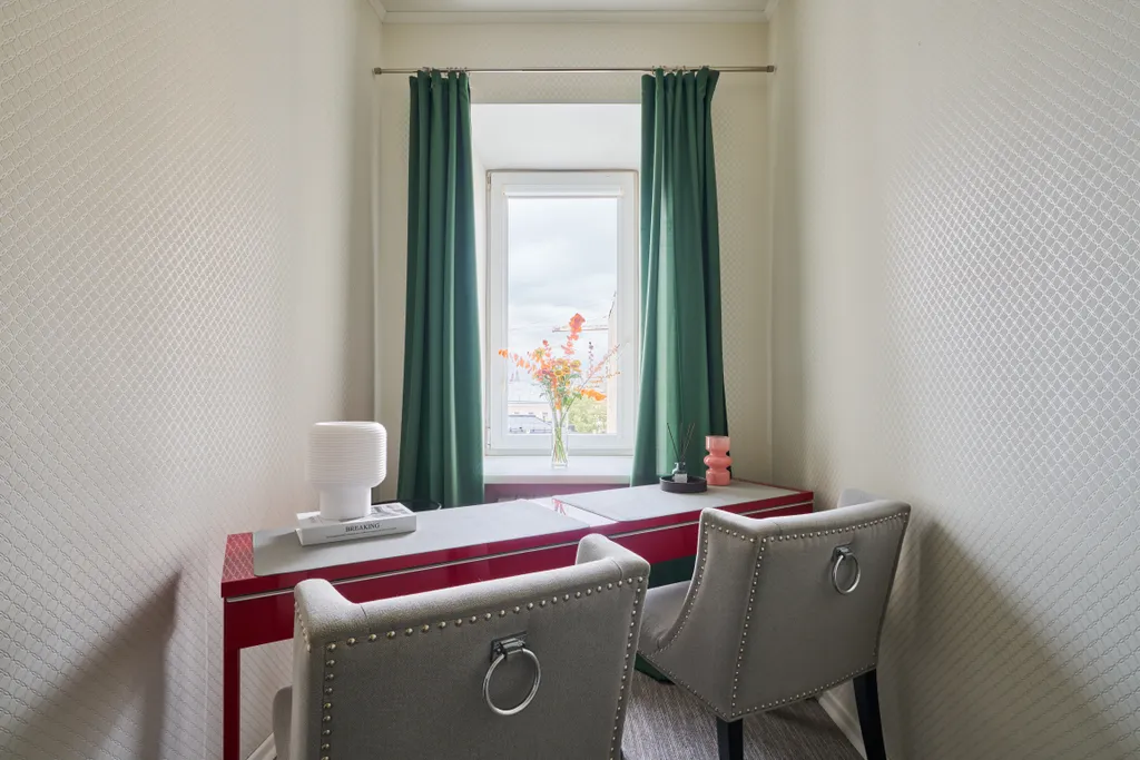 Квартира 3-комнатная квартира в 5 минутах пешком от Кремля - Большая Никитская — Москва