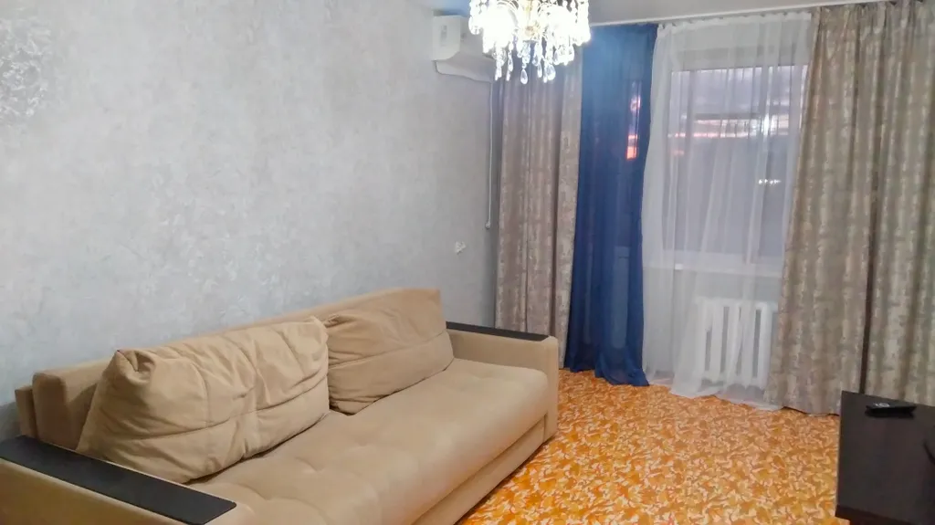 Квартира рядом со сквером Дружба