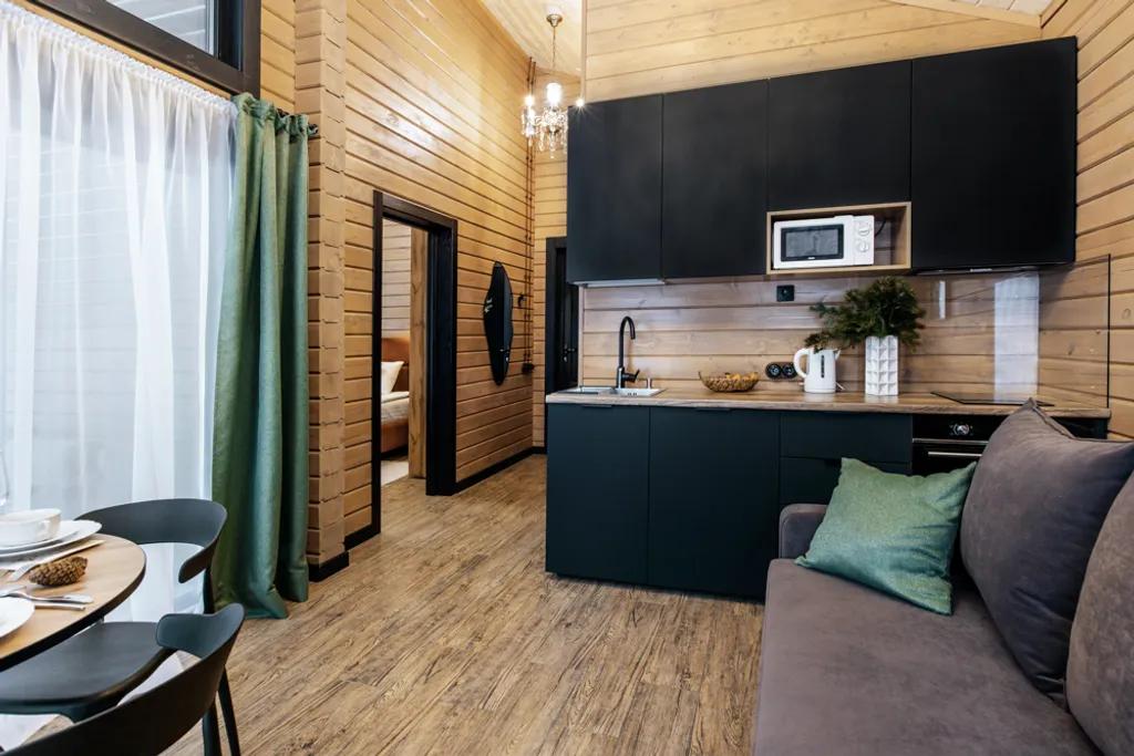 Шале темный