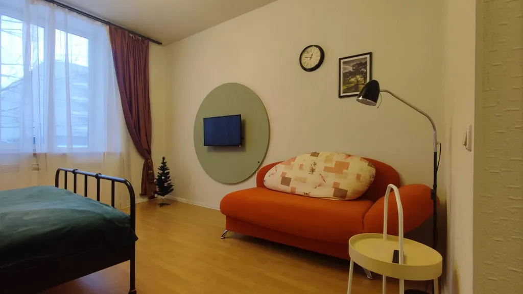 Большая и уютная квартира в центре на набережной