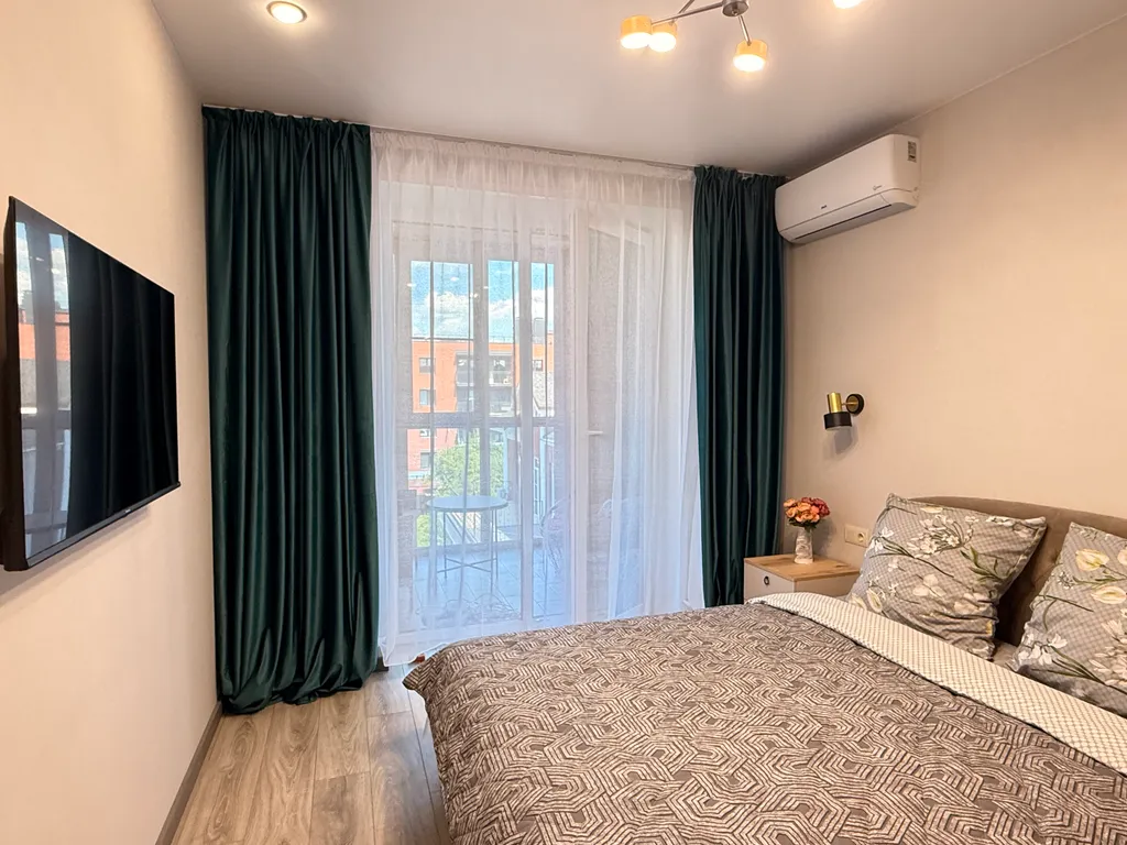 Квартира Уютная 2х квартира с камином и шикарным балконом, в новом доме — Ярославль