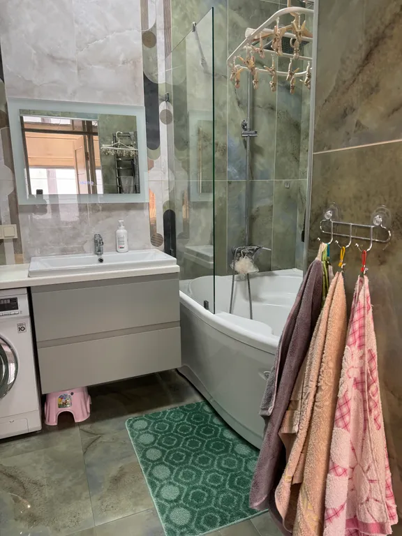 Двухуровневый домик в центре города