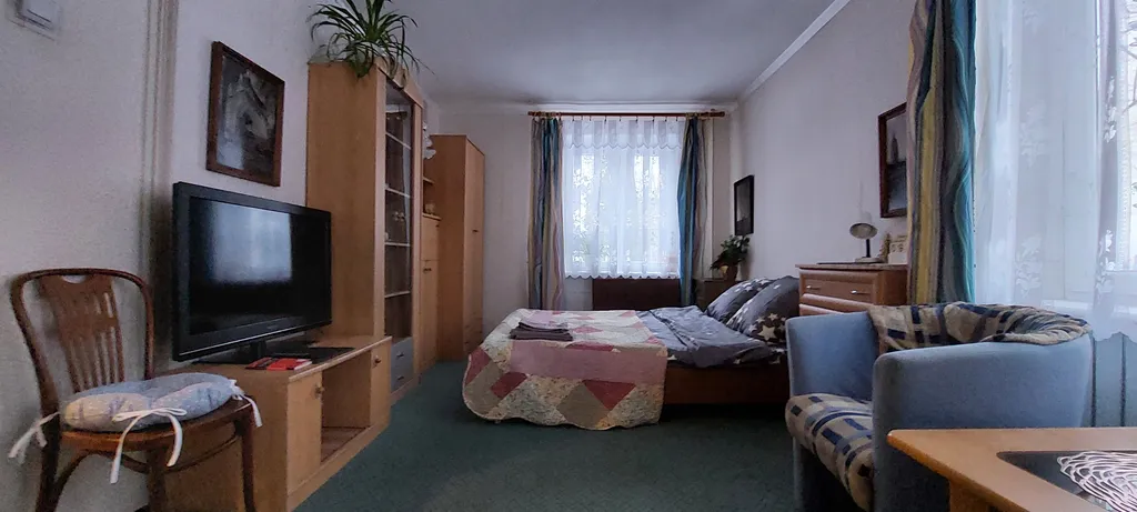 Все здесь и рядом