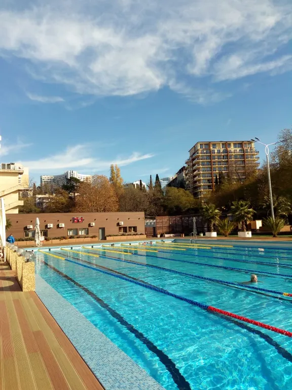 Апартаменты на первой береговой