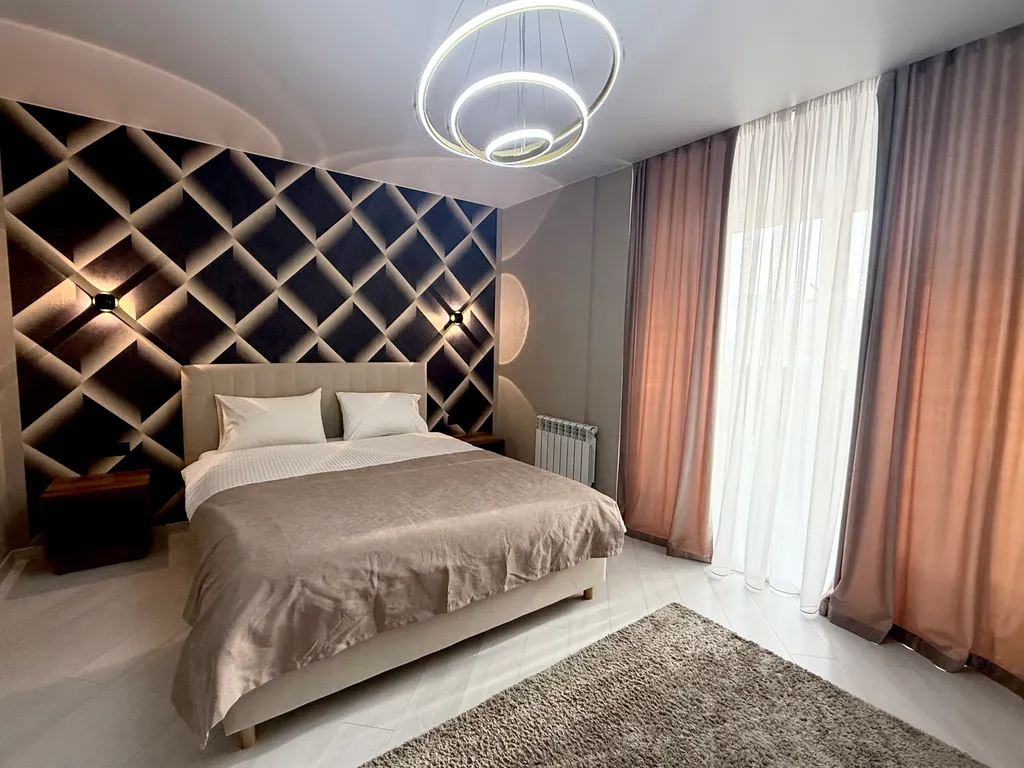 Двухкомнатная квартира в центре города — аренда посуточно в Брянск