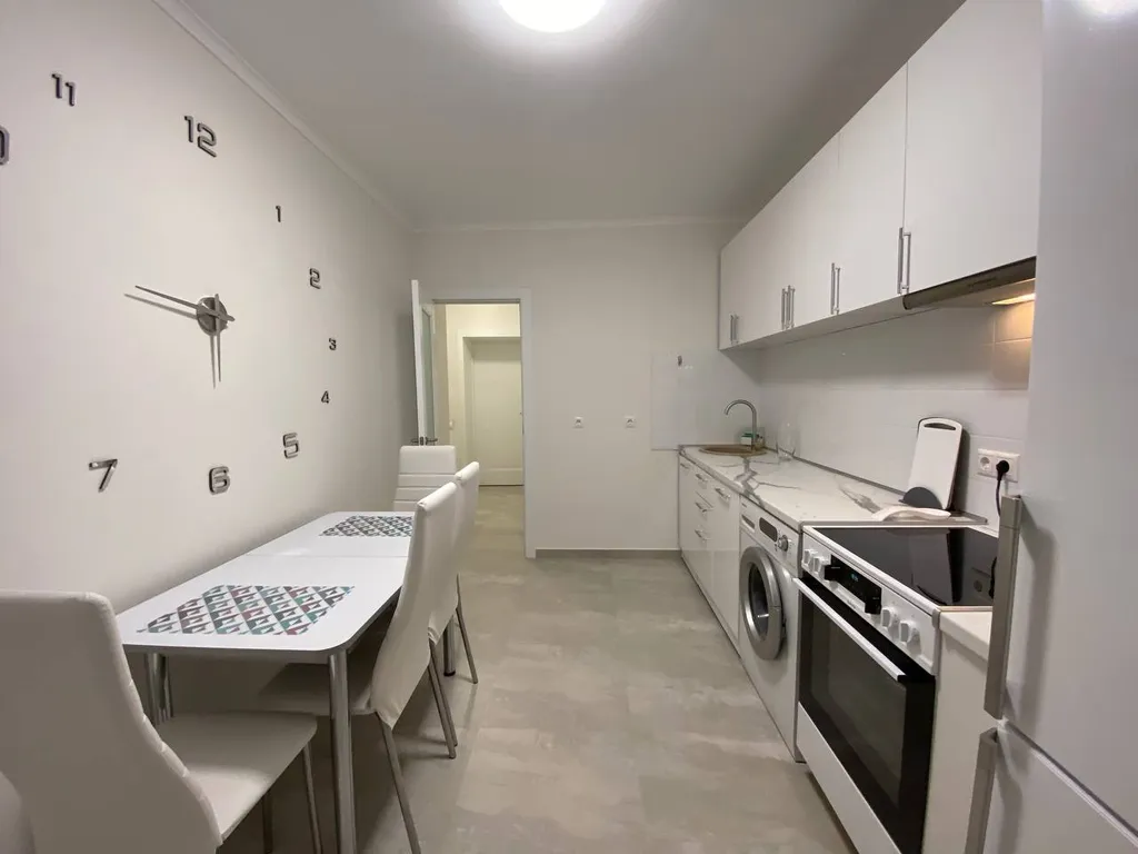 Квартира 3-комнатная Квартира — Москва