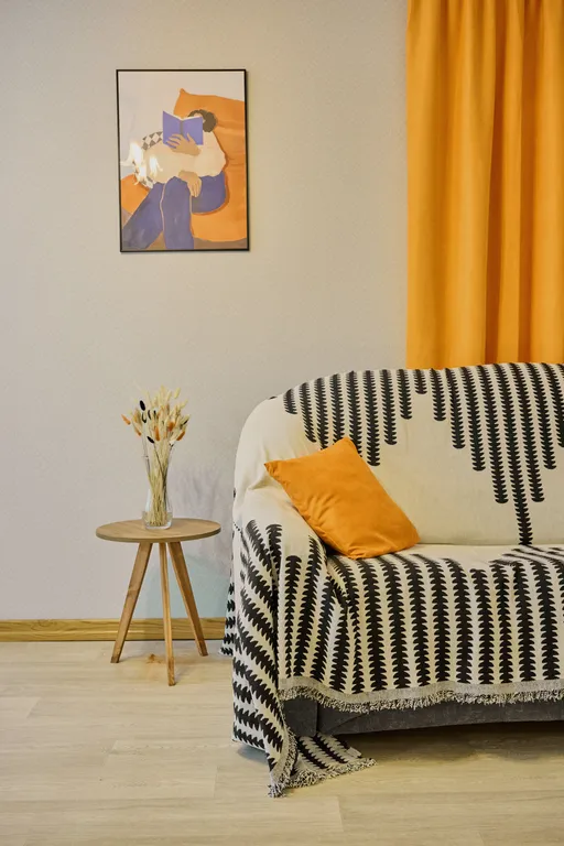 Для большой компании просторно удобно в центре