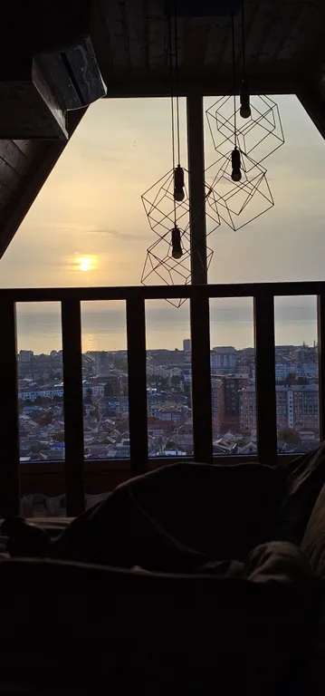 Коттедж с панорамным видом на город