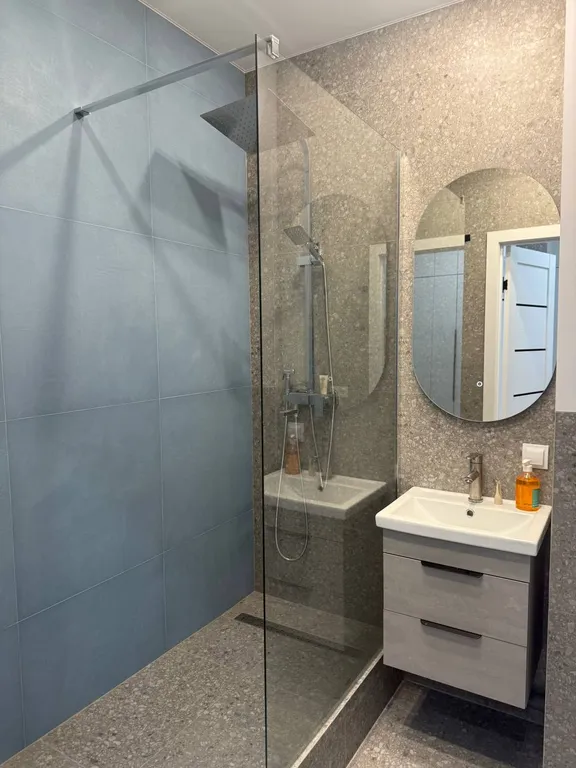 Новая просторная  квартира с дизайнерским ремонтом в центре Ярославля