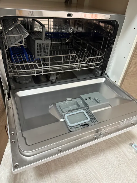 Квартира 3-комнатная Квартира — Кировск