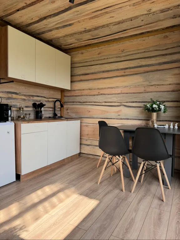 Дом с баней в лесу