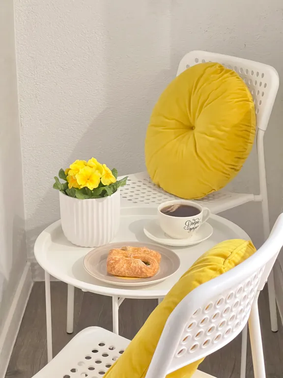 Студия Желтые тюльпаны