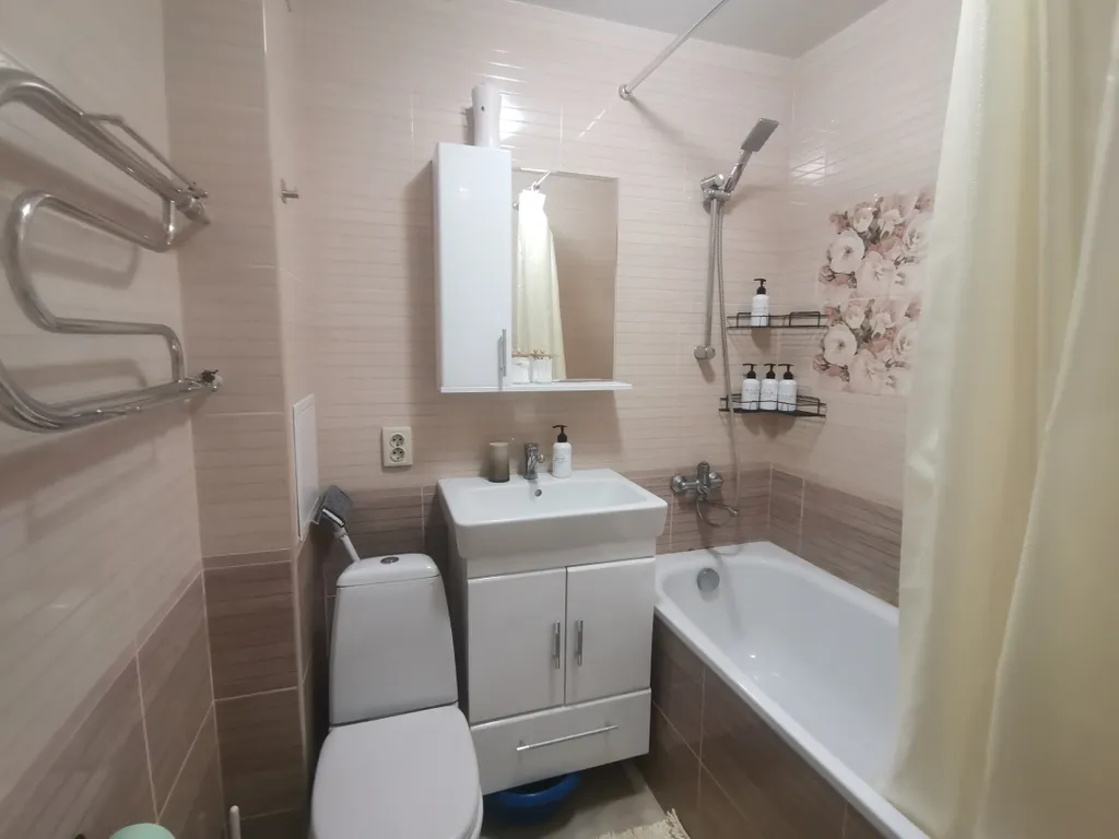 Уютная квартира с видом на горизонт и восход Солнца