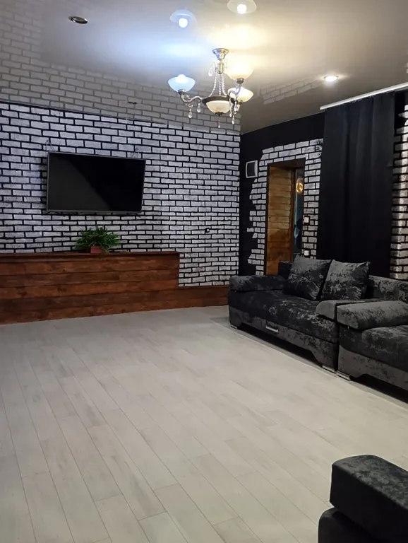 Дом с сауной на дровах и бассейном в доме, 10 минут от Мамаева кургана