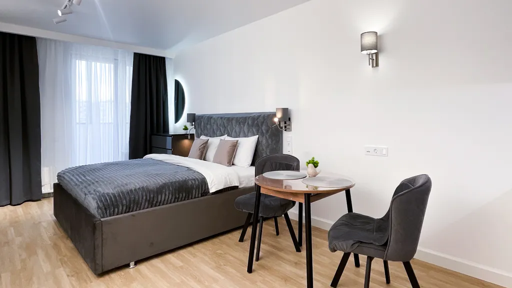 Студия с видом на залив