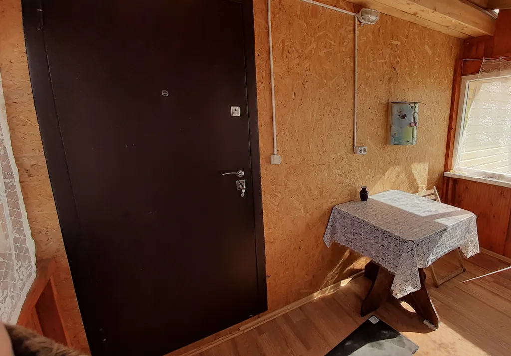 Коттедж Дом на берегу озера Волго с собственным пирсом — Ланино