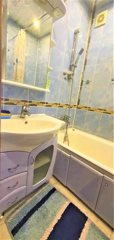 Двухкомнатная квартира с ремонтом