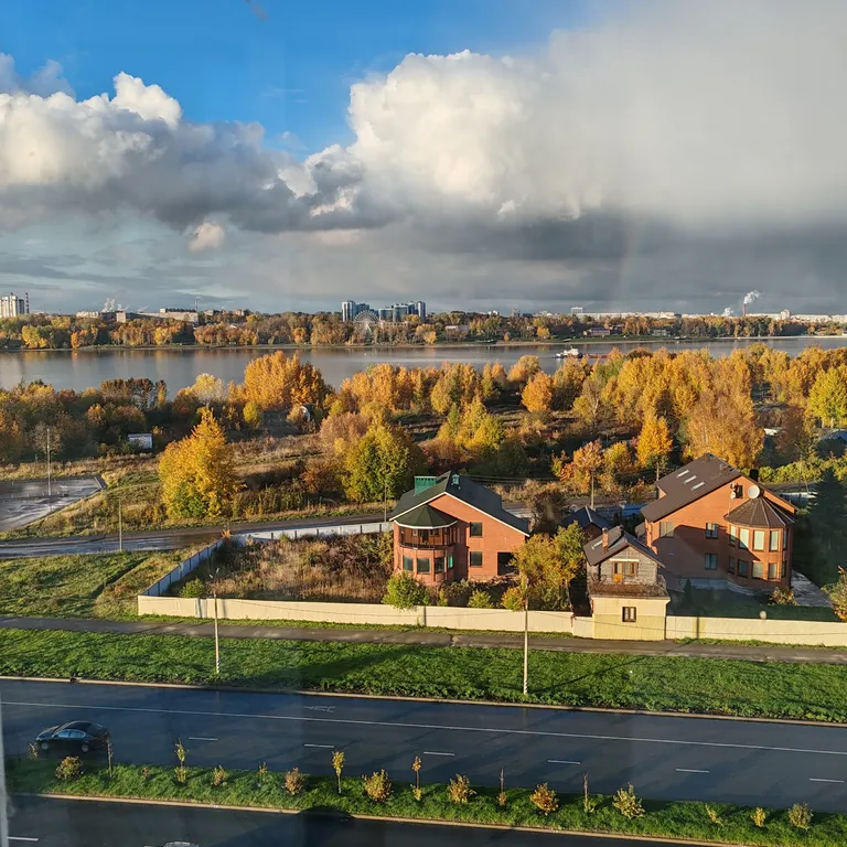 Прекрасная стильная квартира в живописном районе города