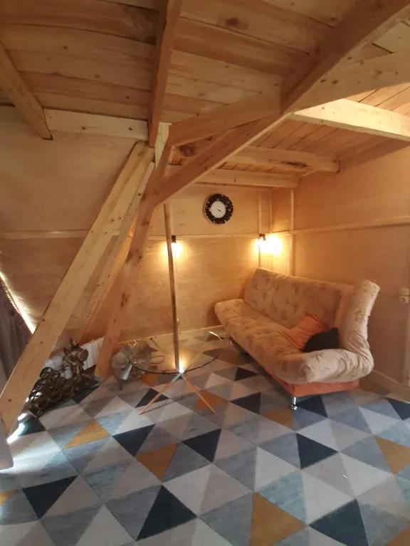 Дом у лесного пруда