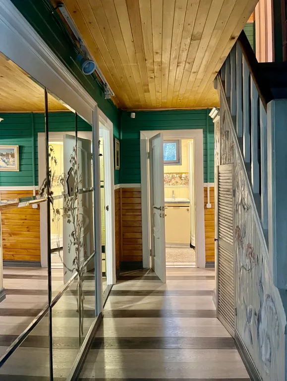 Дом в Шмеленках с гортензиями