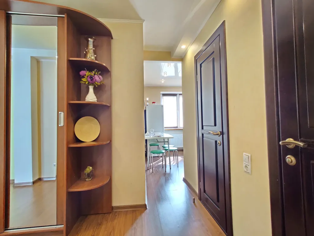 1-комнатная просторная в центре