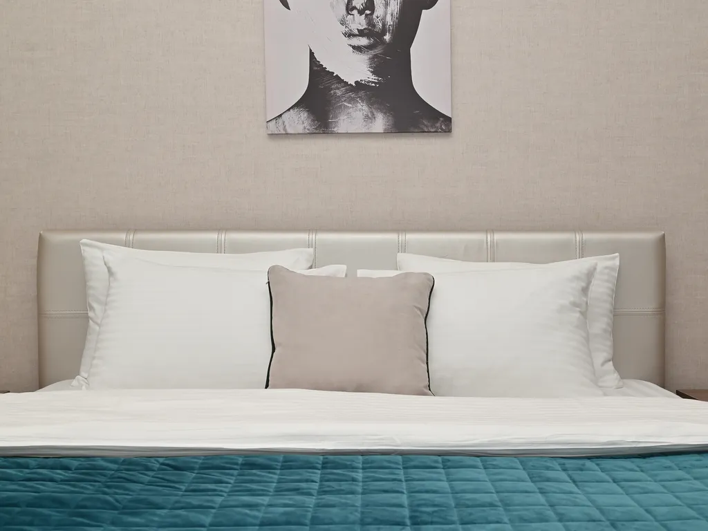 Квартира 3-комнатная Квартира — Калининград