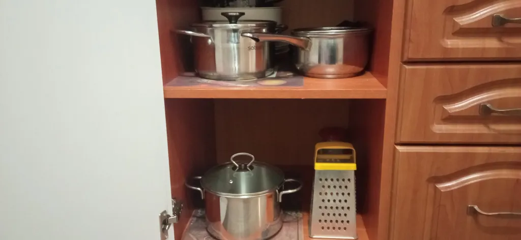 Квартира Квартира 2км от набереж,стол для работы,диван на кухне,для некурящих — Самара