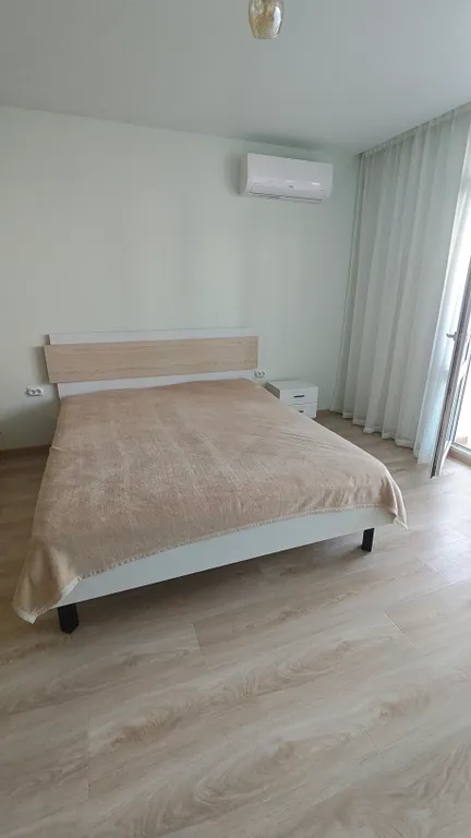 Квартира Студия в доме с большой парковкой и рядом с объездной дорогой — Владивосток