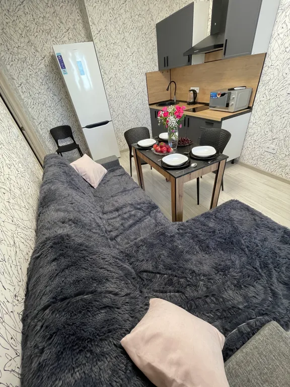 Квартира Компания ДОМ24  - новая 2-комнатная квартира -Микрохирургия — Краснодар