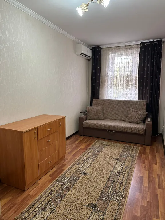 Квартира рядом с ЖД вокзалом