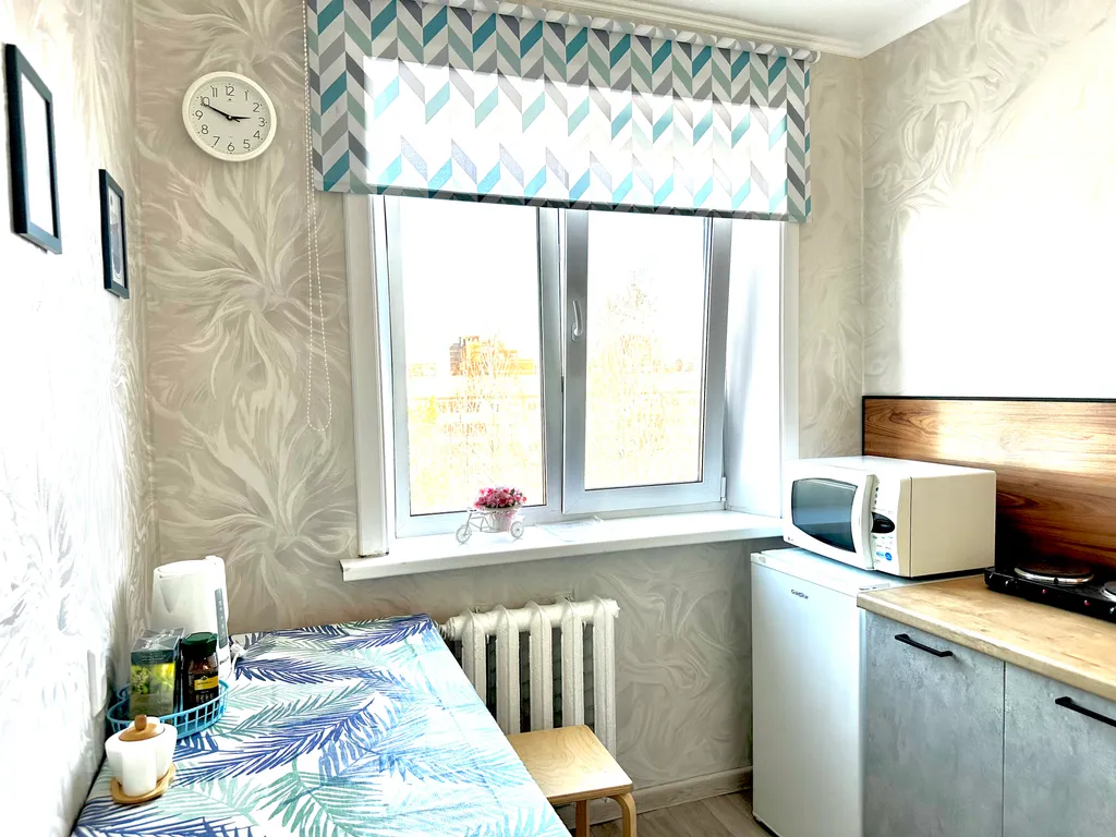 Теплая солнечная квартира рядом с ледовым дворцом и ИРНИТУ