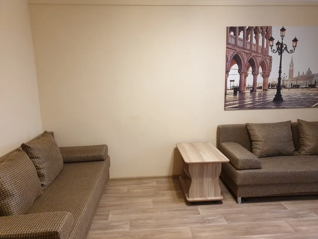 Квартира в Коротчаево с балконом