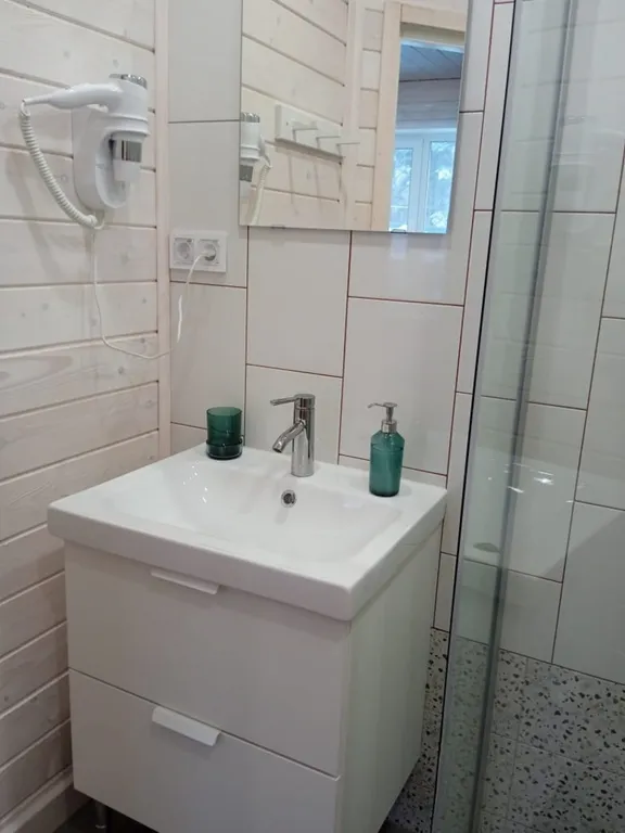 Комфорт Трехместный в коттедже с отдельным входом