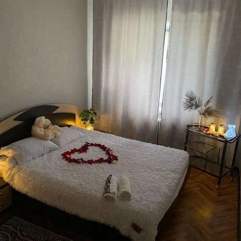 Дизайнерская квартира — аренда посуточно в Нижневартовск