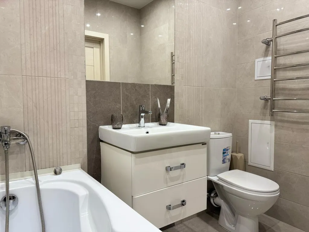 Апартаменты Аврора, Розы Люксембург 33, 16 этаж, закрытая парковка