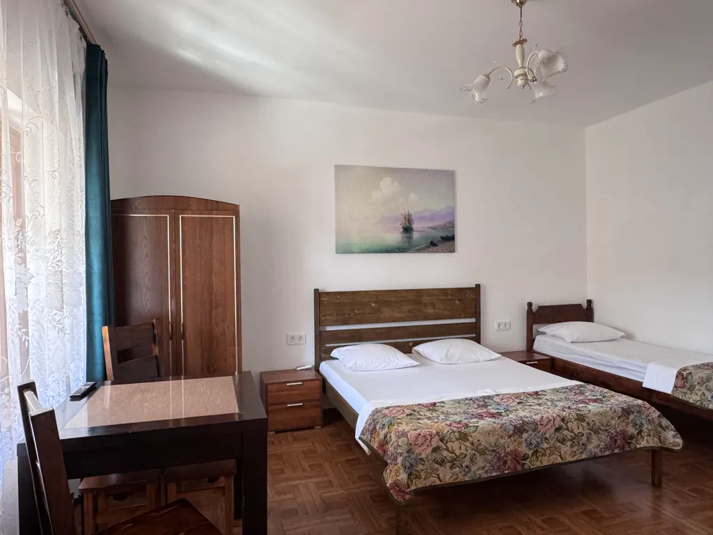 Квартира Парковка, кондиционер, р-он аквапарка — аренда посуточно в Судак