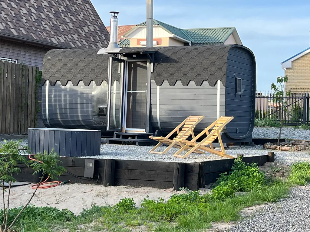 Дача Демьяна на берегу Волги