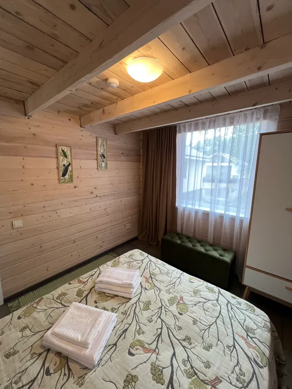 Коттедж Вилла с сауной на берегу и прямым видом на Правдинское озеро — Правдино