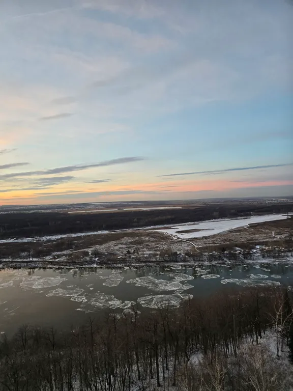 Квартира с шикарным видом на реку и лес
