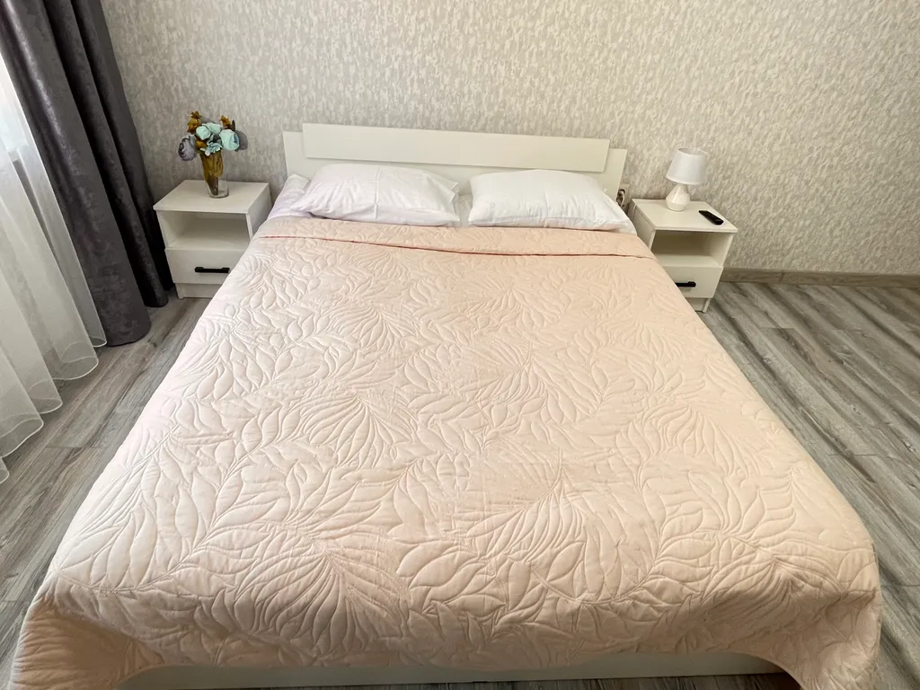 Светлая квартира в центре города — аренда посуточно в Теберда