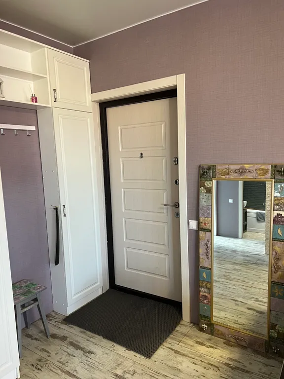 Уютная видовая 2-комнатная квартира