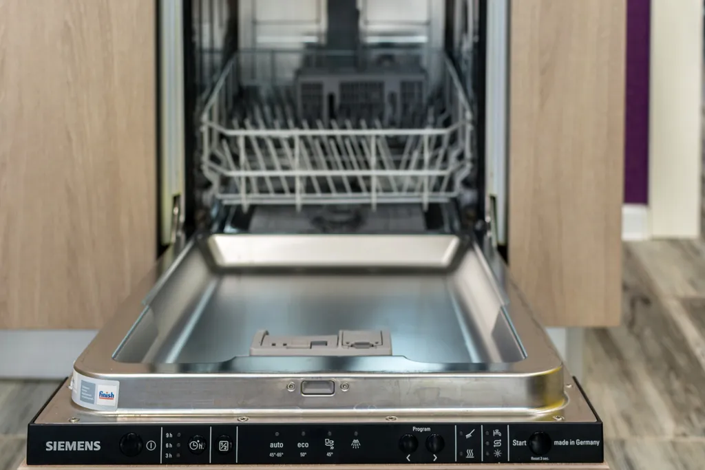 Яркая квартира недалеко от центра