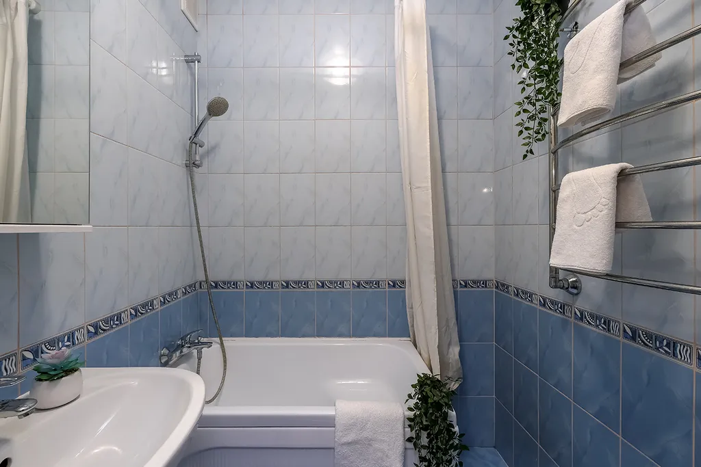 Современная квартира возле МНТК имени Федорова