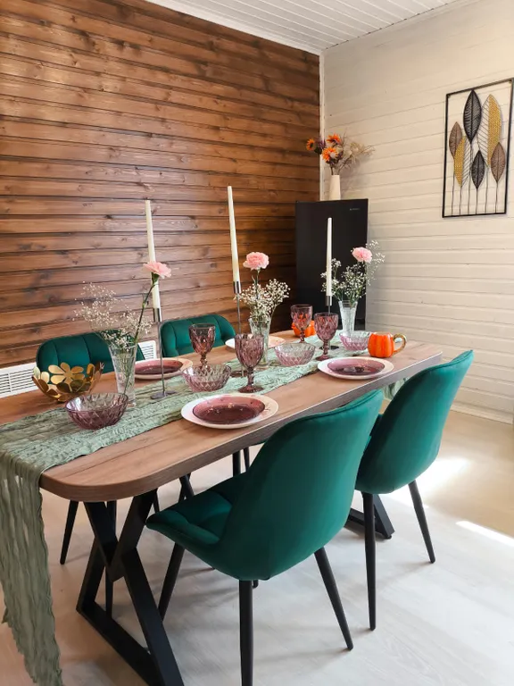 Коттедж Просторный домик для семейного отдыха вблизи леса — аренда посуточно в Екатеринбург