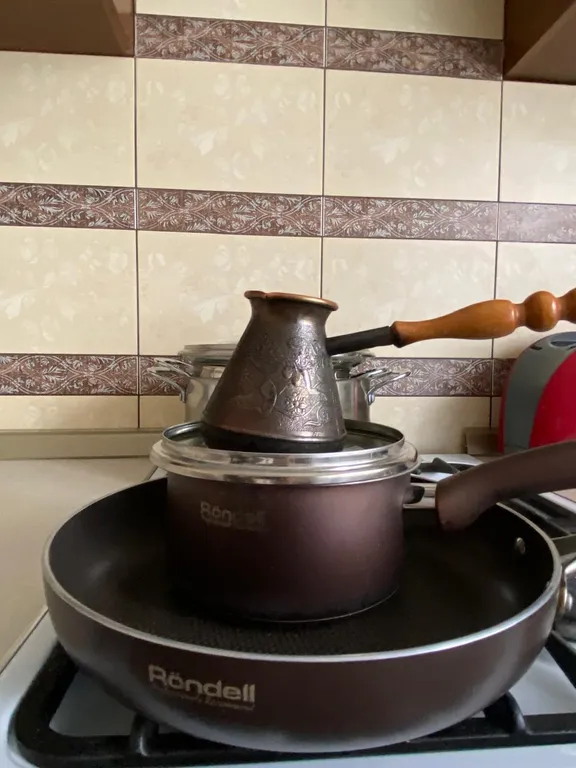 2 комнатная квартира в золотом квадрате