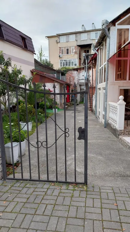 Апартаменты люкс с балконом в 200 метрах от моря с верандой