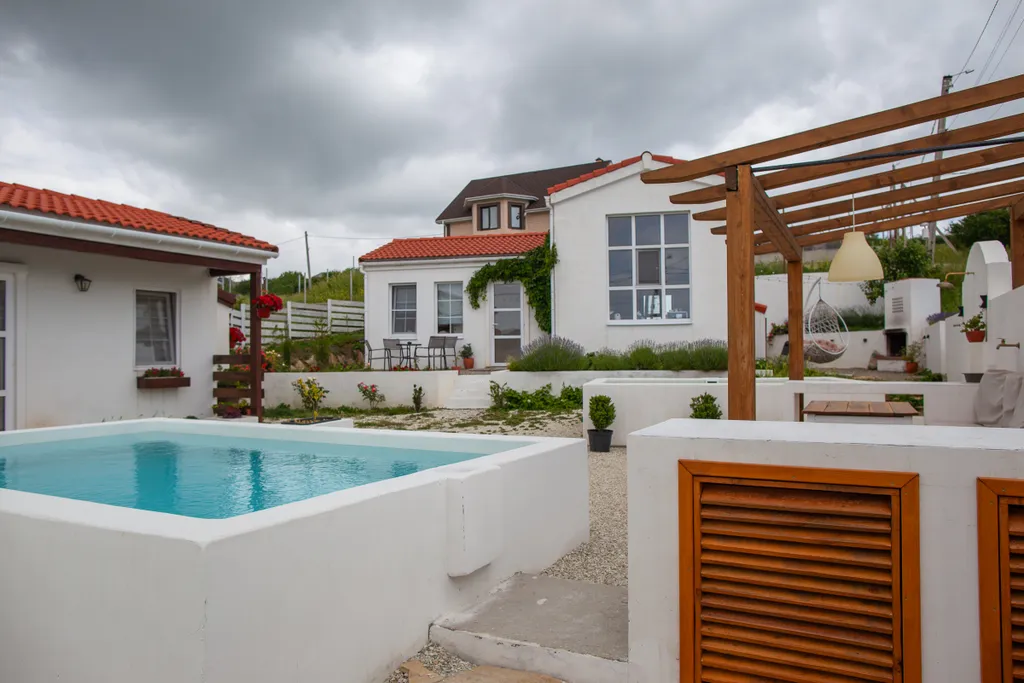 Коттедж Casa Siesta — Варваровка