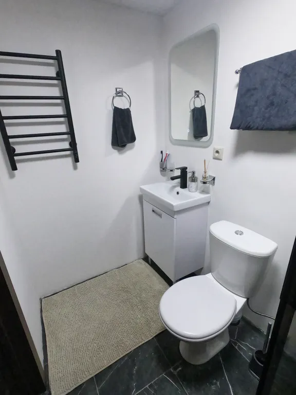 Коттедж Дизайнерский дом с кинотеатром — Птицефабрики