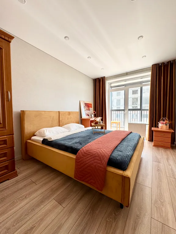 Шикарная квартира рядом с СФУ — аренда посуточно в Красноярск